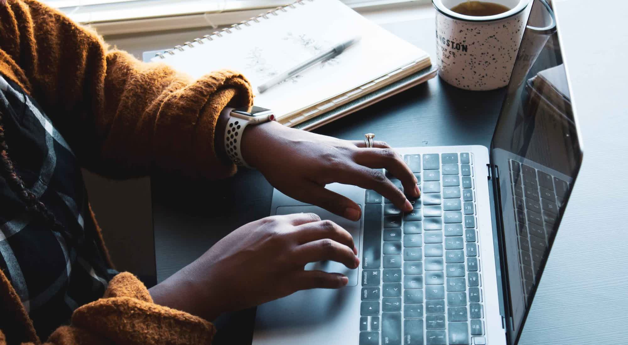 Cover image for 10 Tips for Effective UX Writing